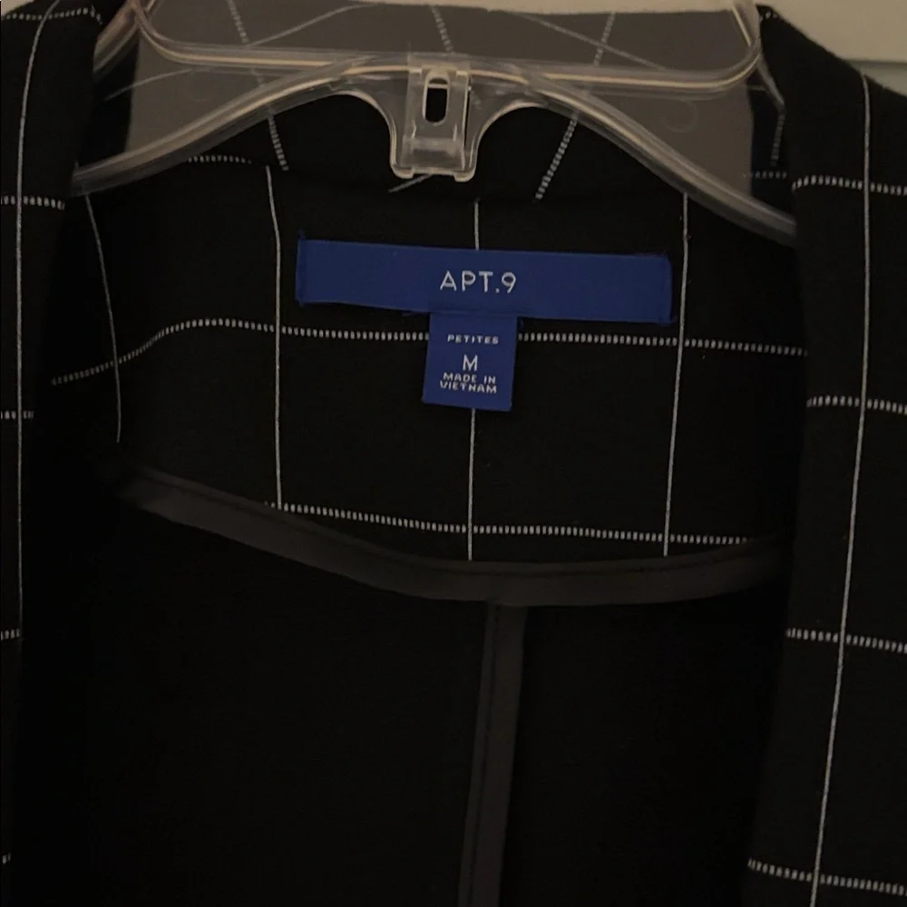 Apt 9 blazer - Picture 2 of 6